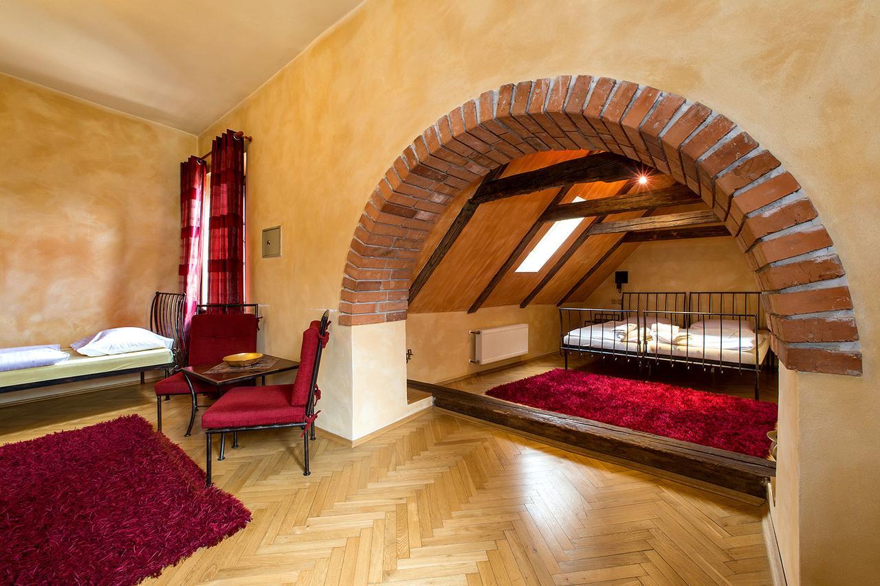 Arcadie Hotel&Apartments Český Krumlov Buitenkant foto