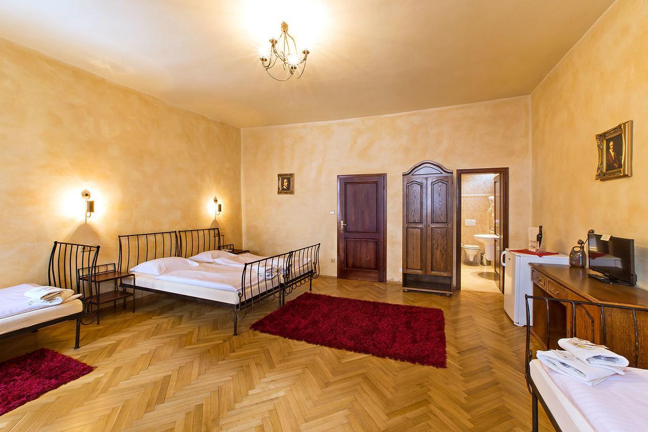 Arcadie Hotel&Apartments Český Krumlov Buitenkant foto