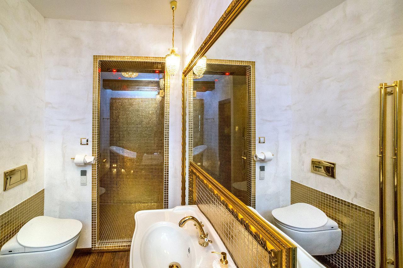 Arcadie Hotel&Apartments Český Krumlov Buitenkant foto